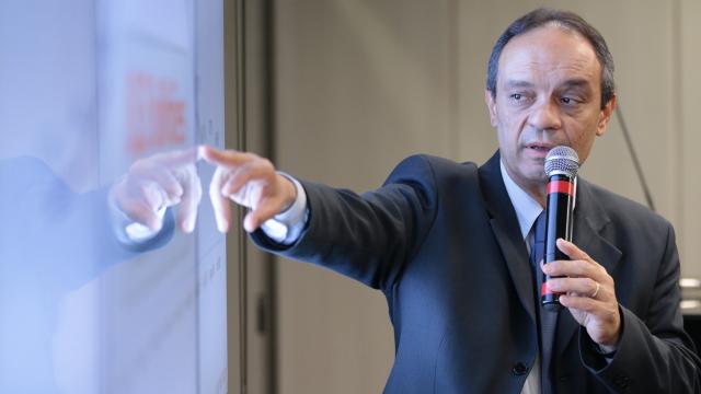 Distribuidoras devem fechar 2023 com sobrecontratação de 8,5%, aponta Altieri